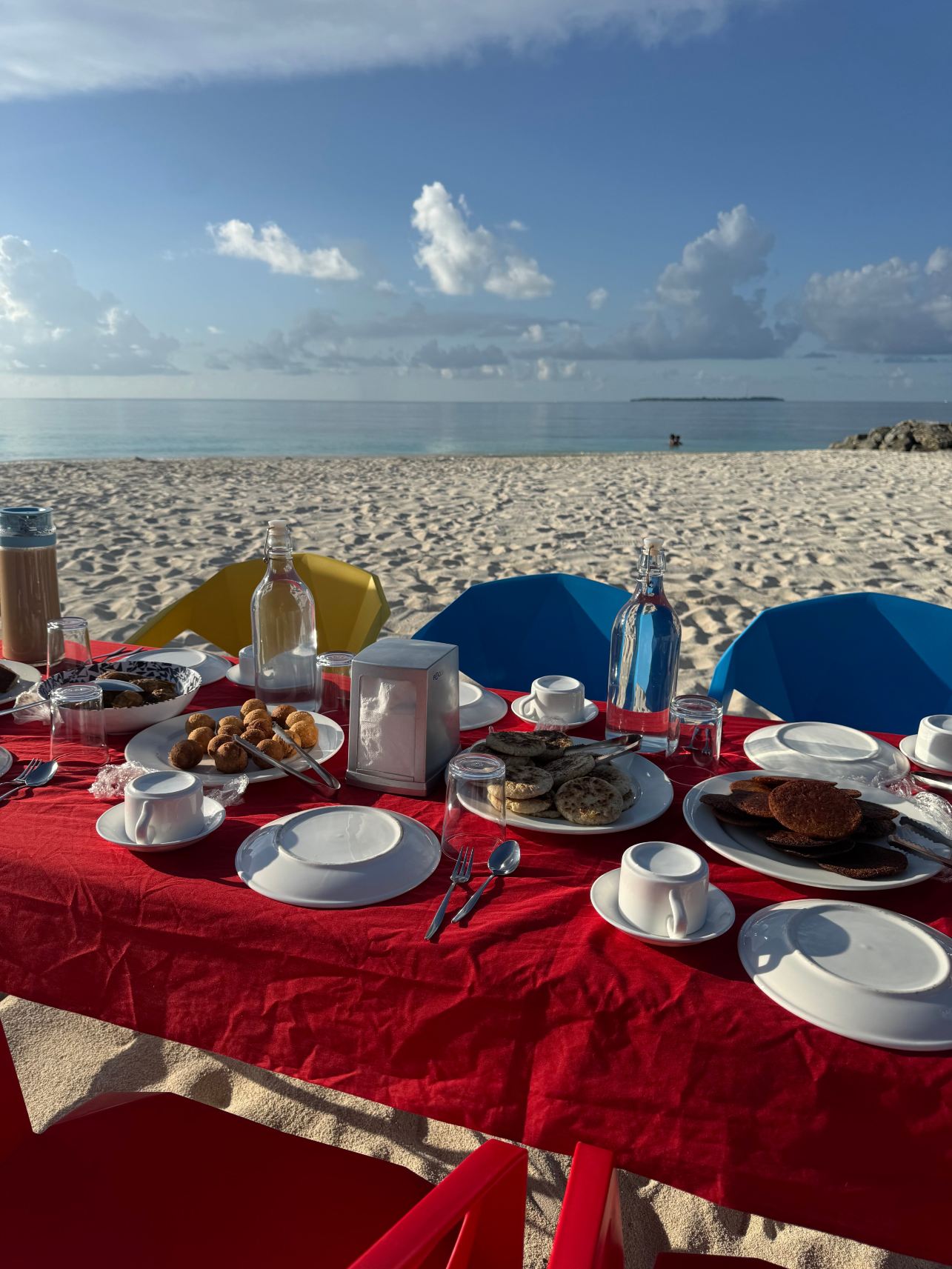 Hudhuvelimaldives-旅行者