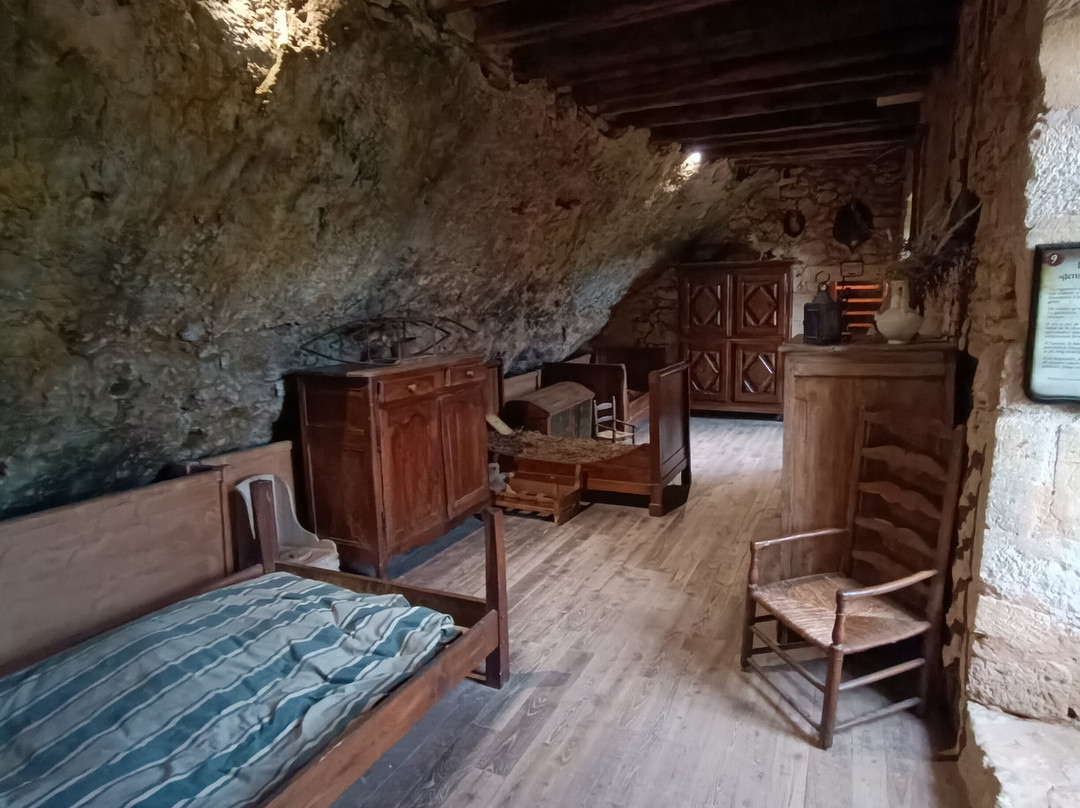 The Maison Forte de Reignac-Tursac必去景点