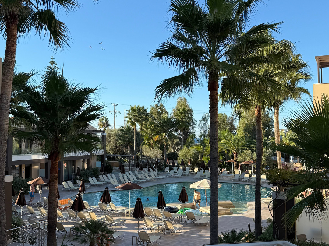 Althea Village - Family Hotel主图