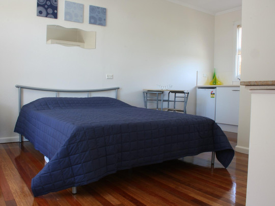 黄金海岸汽车旅馆