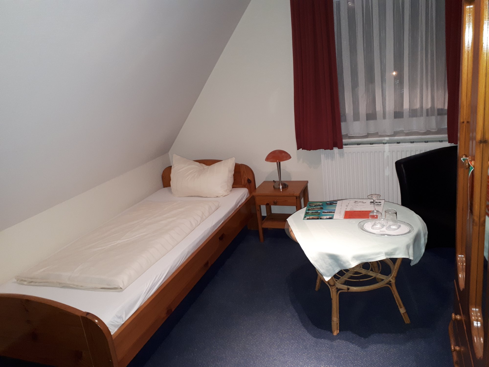 Hotel Cafe Kampe-官方