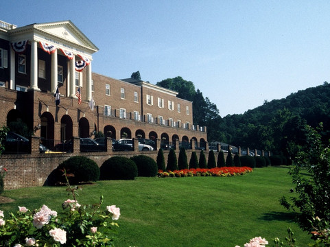 自然桥酒店，温德姆Trademark精选