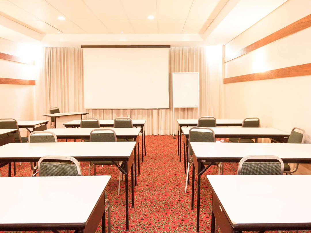 宜必思贝庭酒店主图