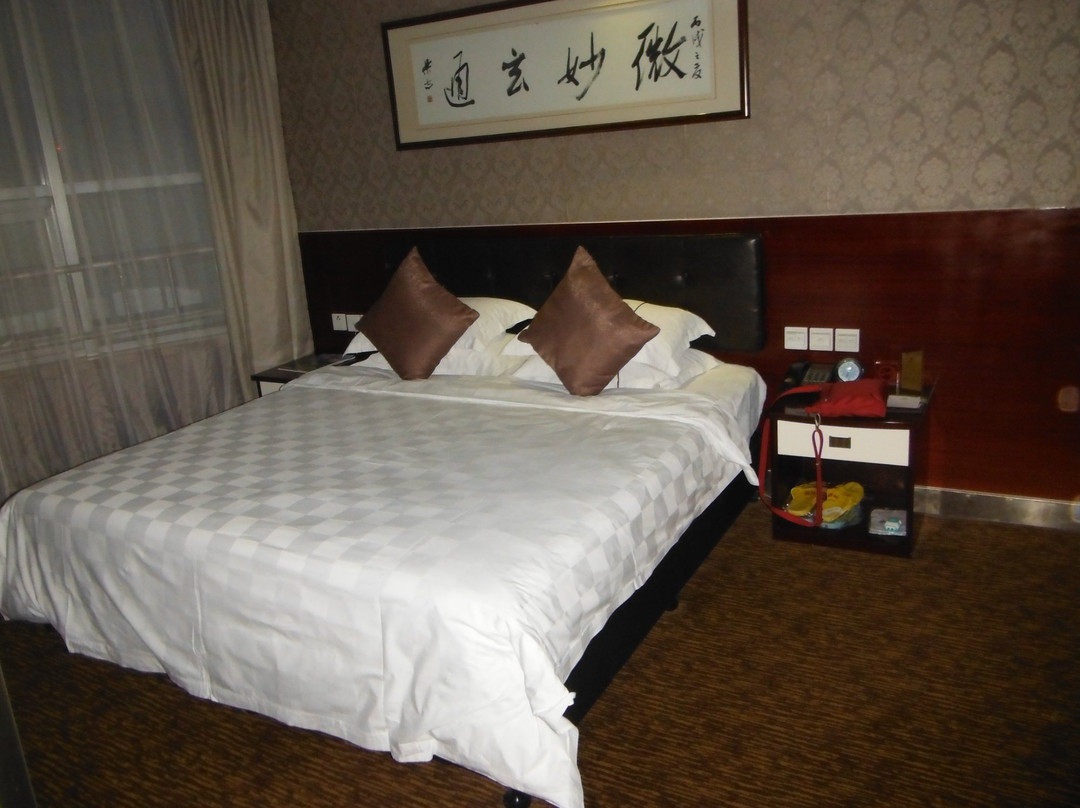 山东翰林大酒店主图