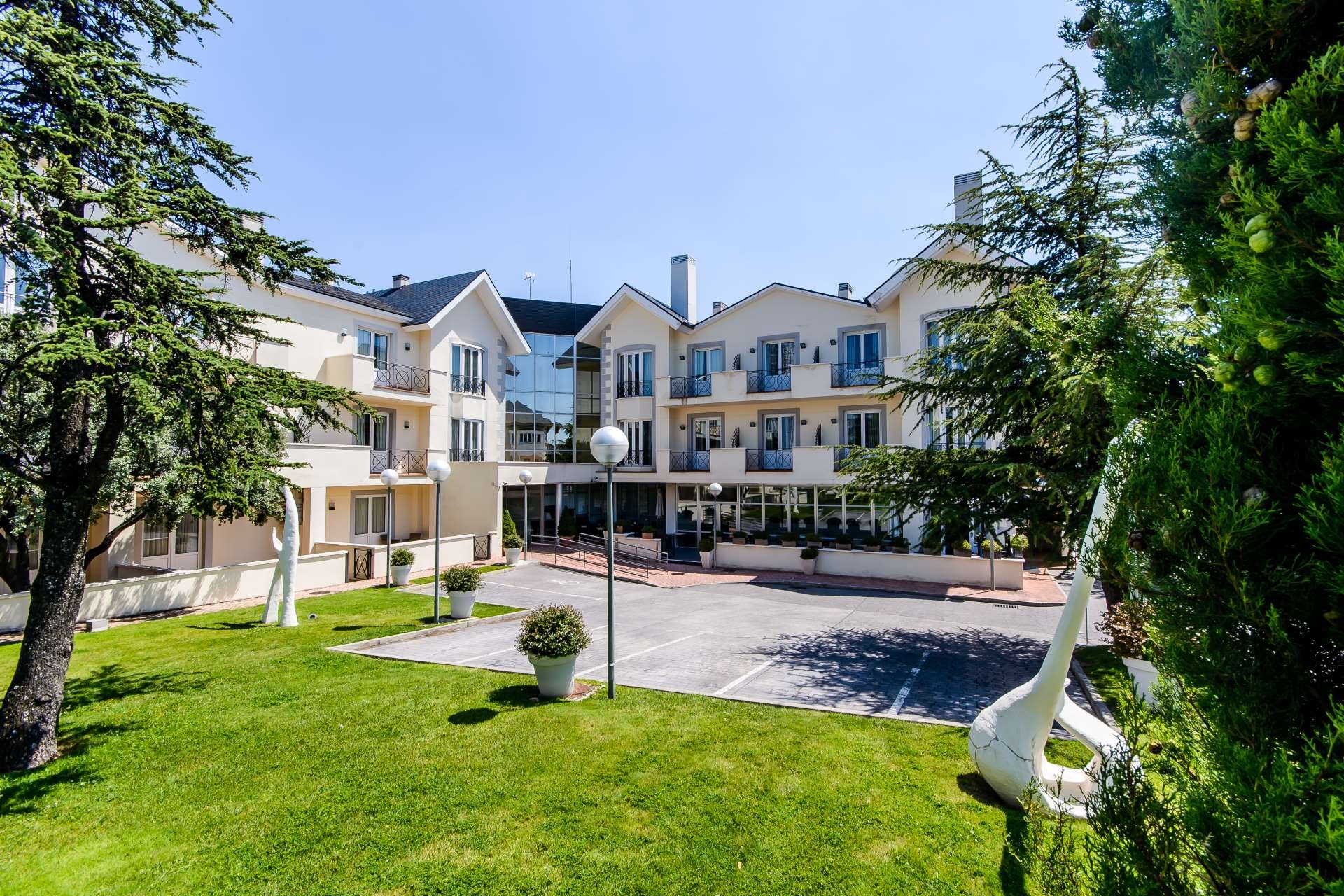 Hotel PAX Torrelodones-官方