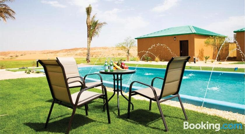 Desert Inn Resort And Camp