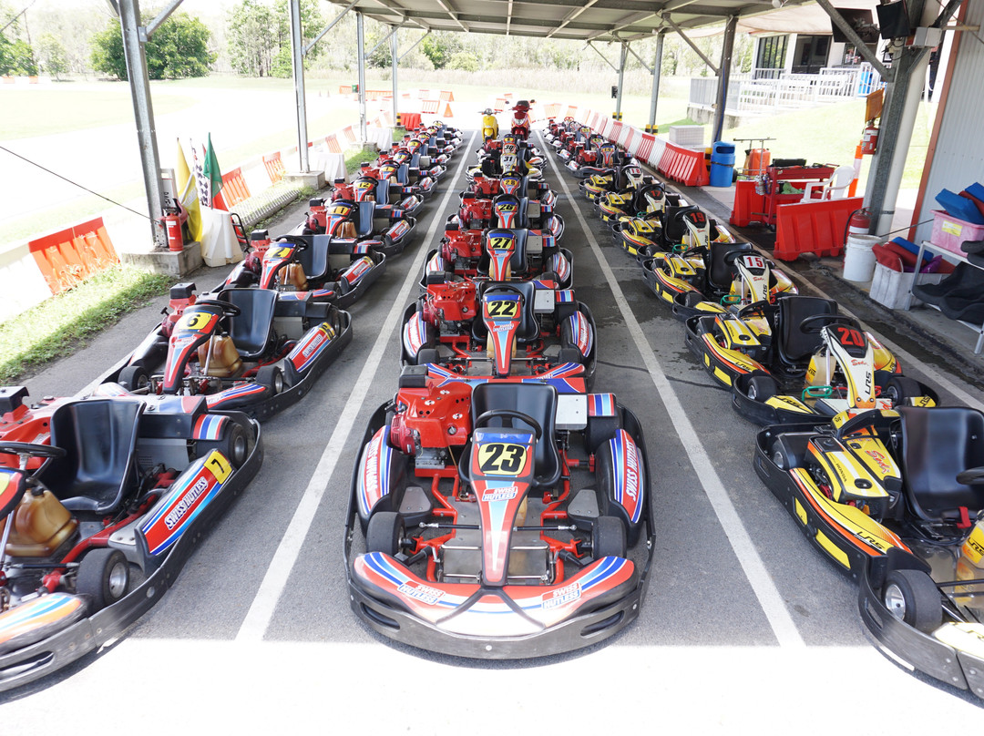 MakoTrac International Racetrack (Go Kart Action)景点图片