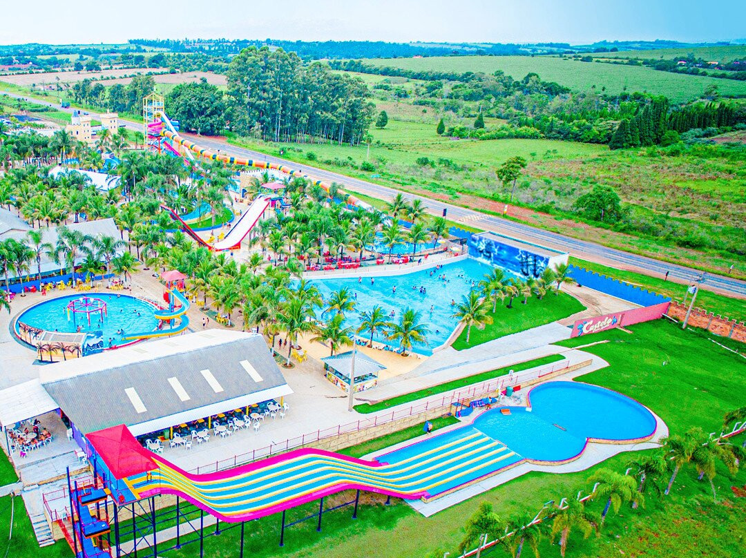 Porangaba旅游景点-Castelo Park Aquático