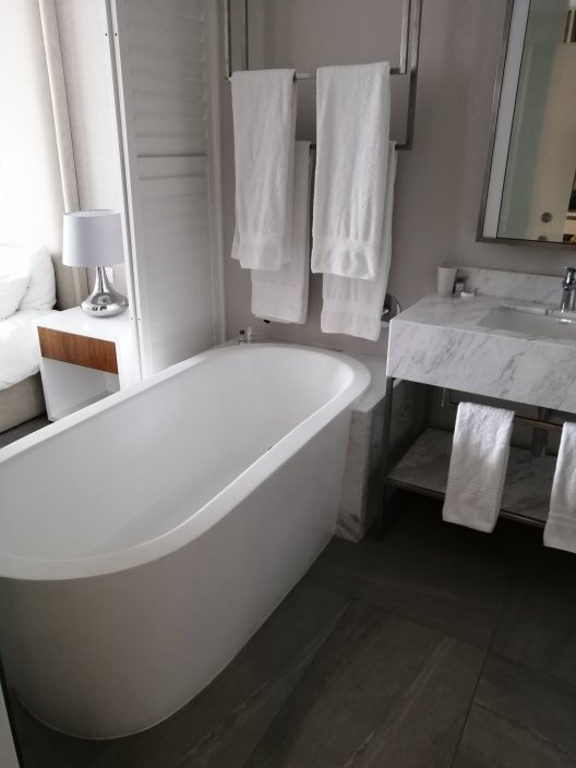 Houghton Executive Suites主图