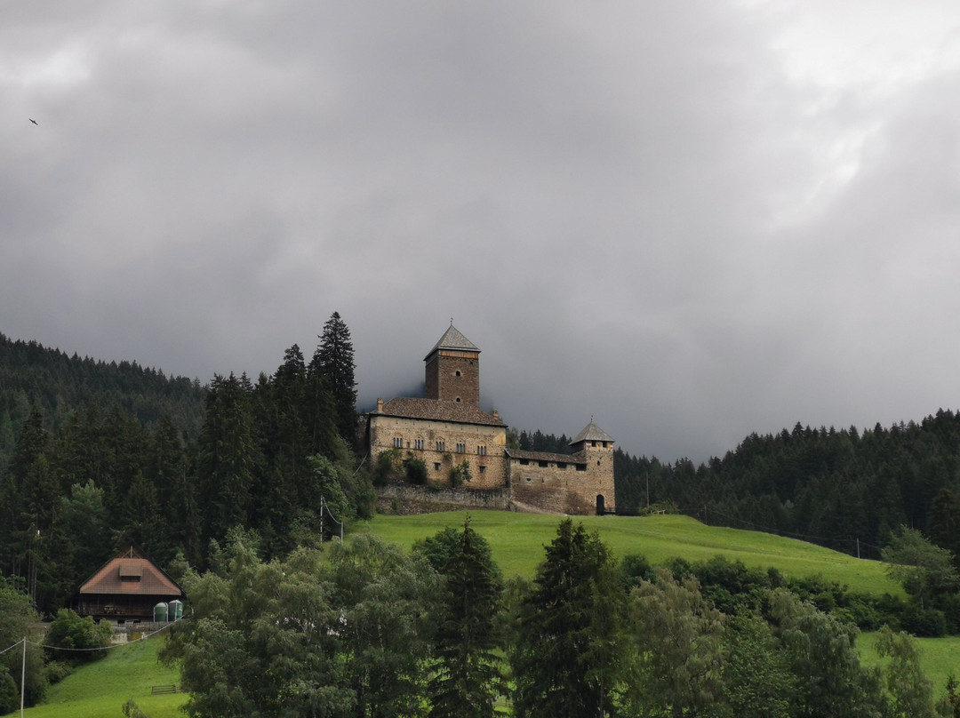 Castel Regino-Sarentino必去景点