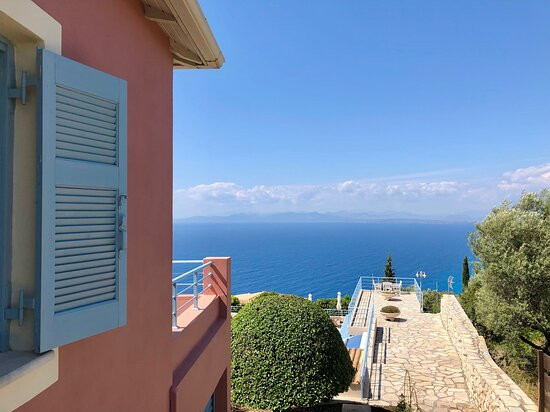 Mira Resort Maisonettes主图