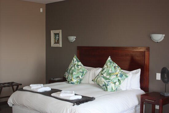 Over The Moon Guesthouse主图