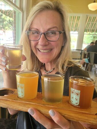 Superior Bathhouse Brewery and Distillery-温泉城必去景点