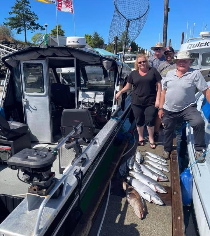 Northwest Saltwater Adventures-坎贝尔里弗必去景点