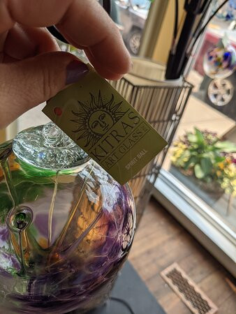 Broken Spoke Fine Art Gallery & Gift Shop-Maple Creek必去景点