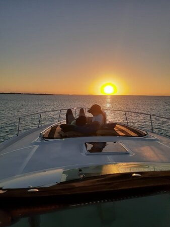 Poseidon Charters-普罗维登西亚莱斯必去景点