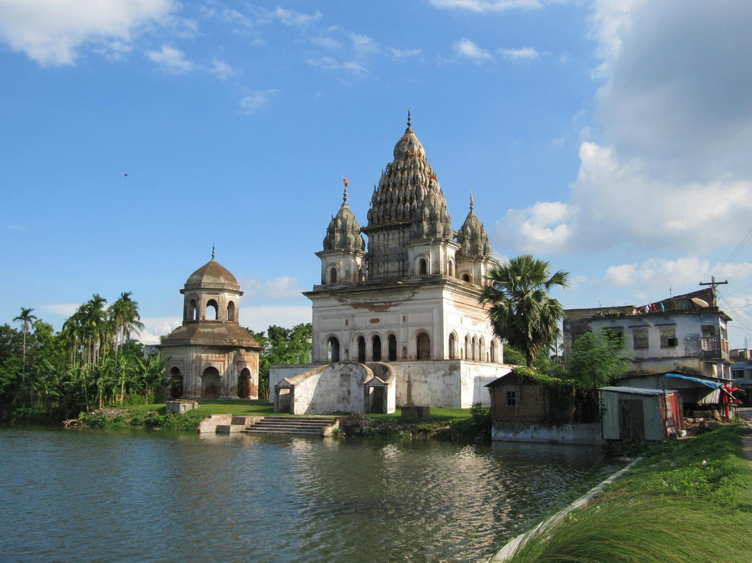Puthia Temple Complex景点图片