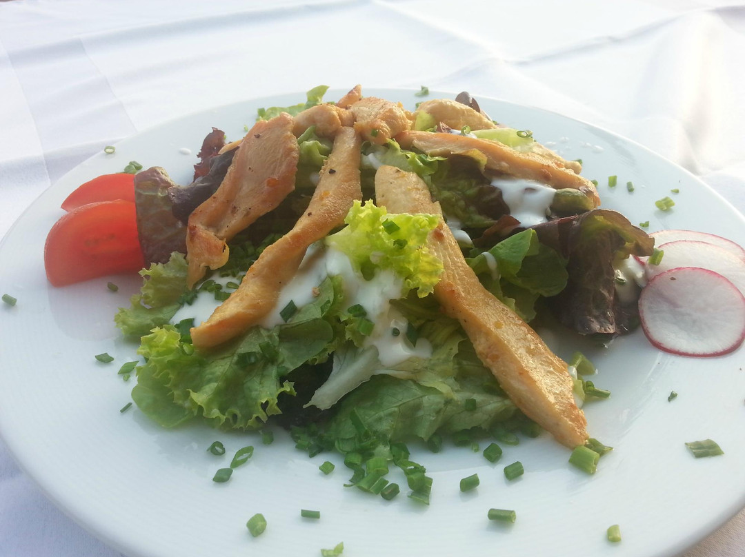 Hofkirchen im Traunkreis餐馆和美食-Weinbauer