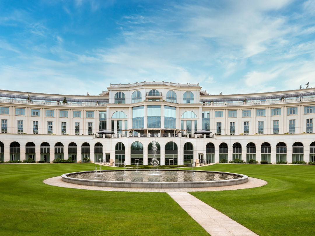 Province of Leinster酒店住宿-Powerscourt Hotel, Autograph Collection
