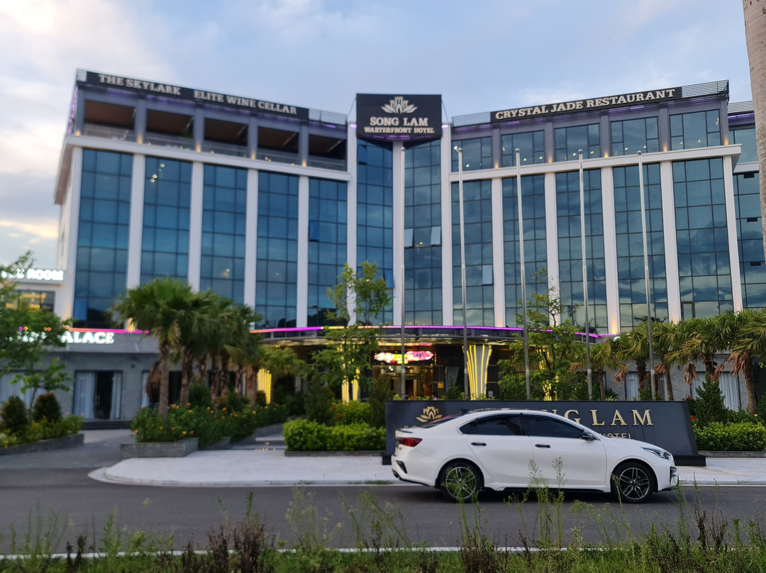 Songlam Waterfront Hotel主图