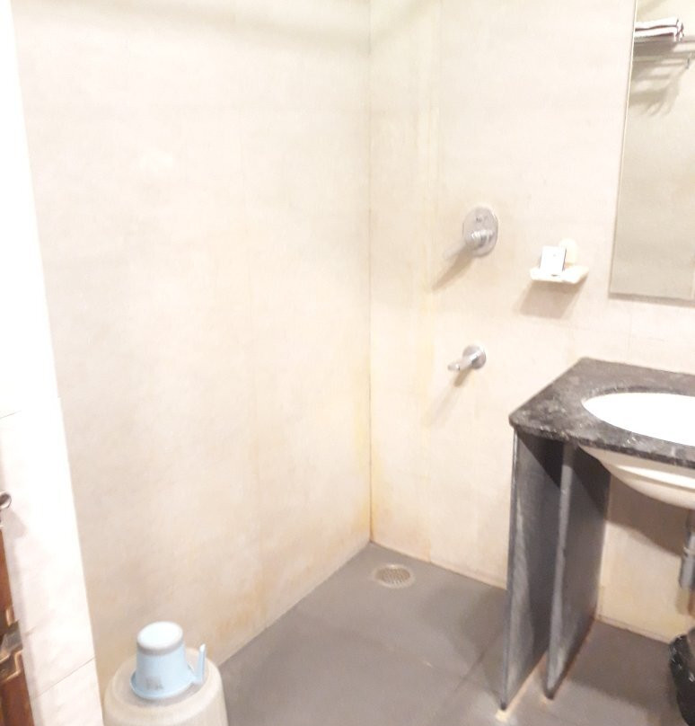 Hotel OM International主图