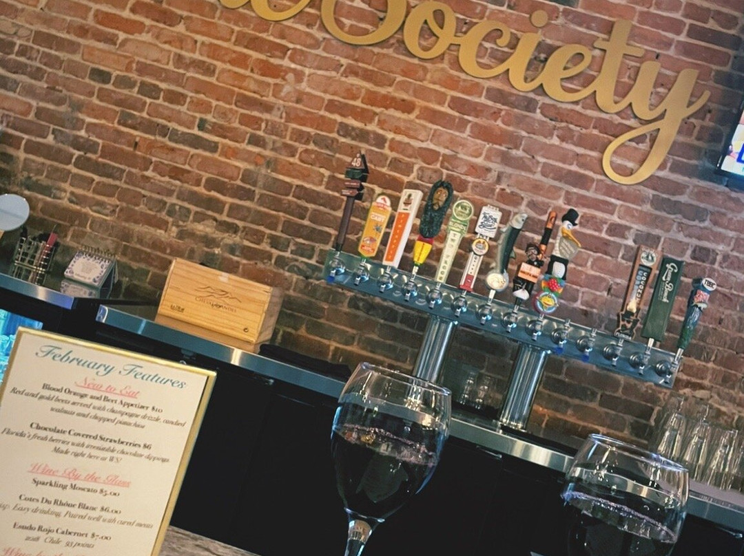 Wine Society-塔彭斯普林斯必去景点