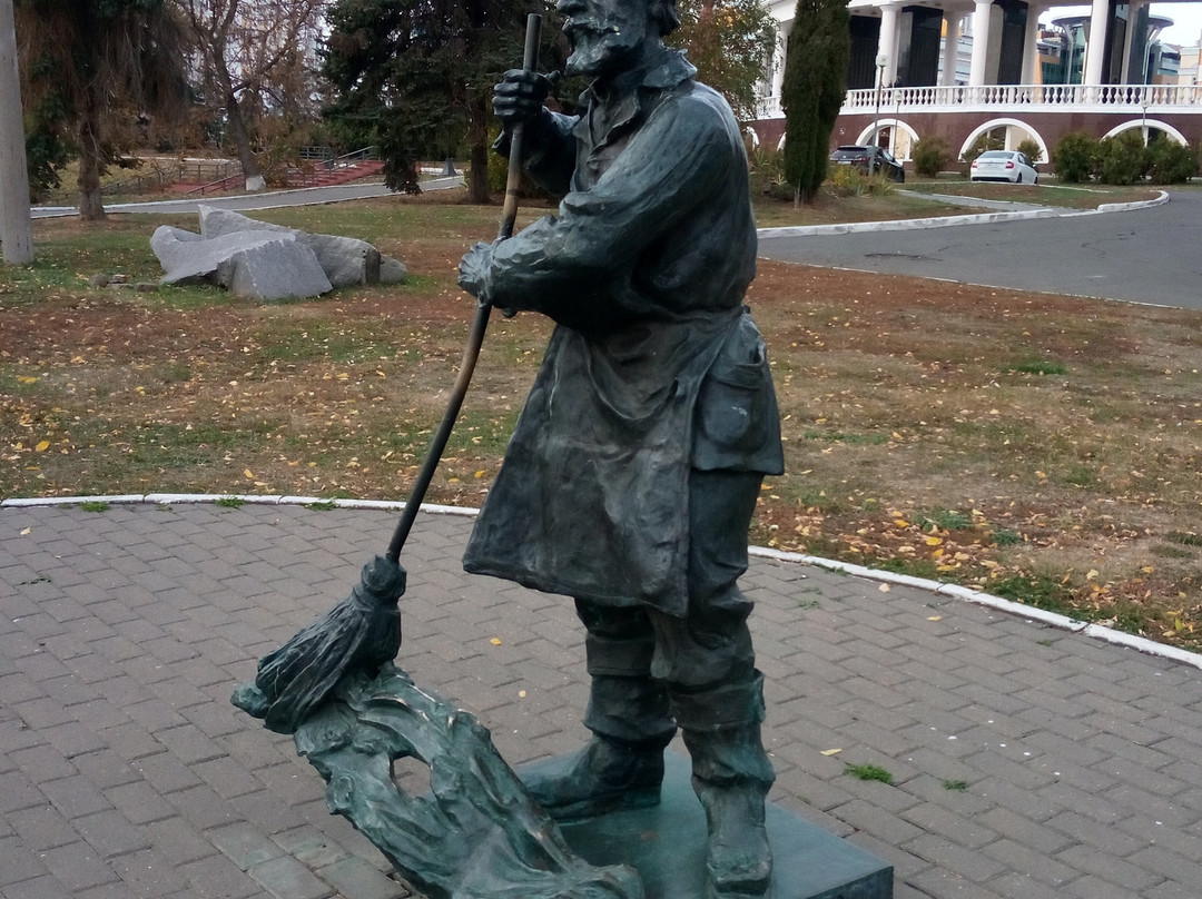 Monument to the Janitor-Saransk必去景点