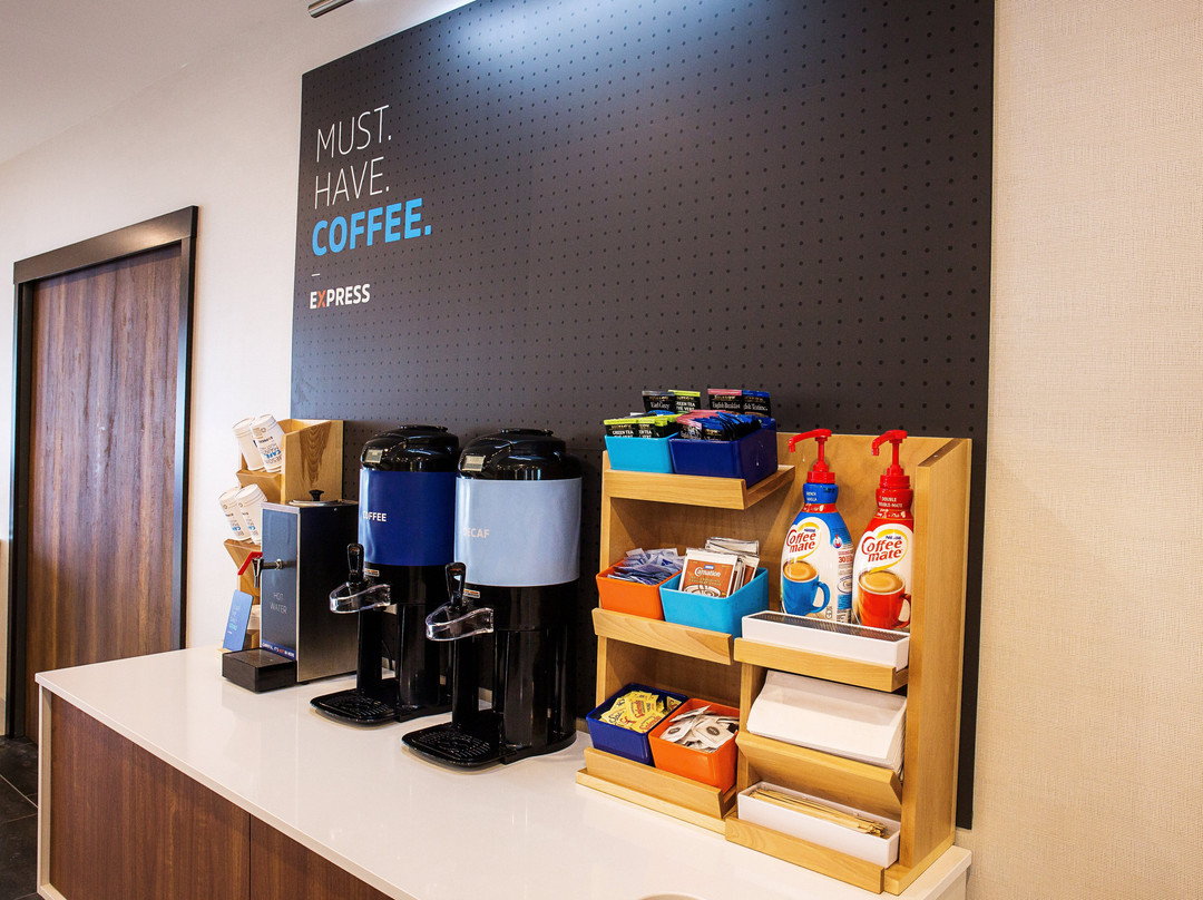 Holiday Inn Express & Suites Halifax – Dartmouth By IHG主图