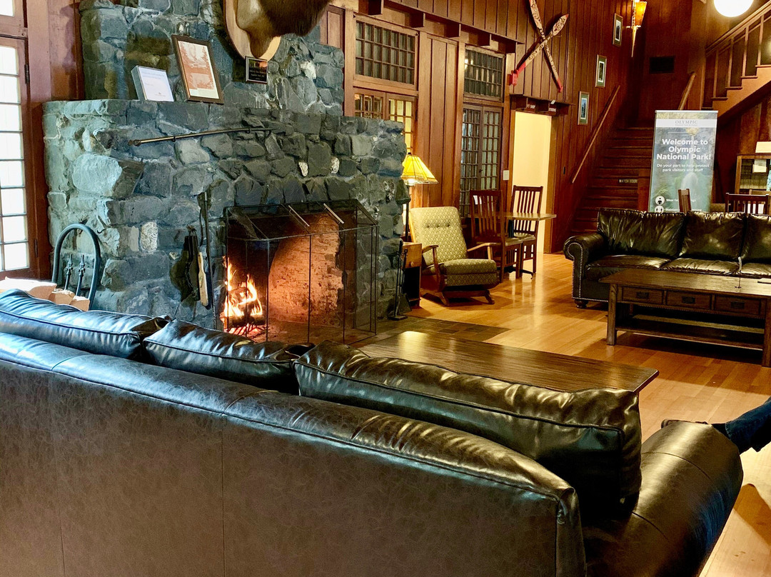 新月湖酒店主图