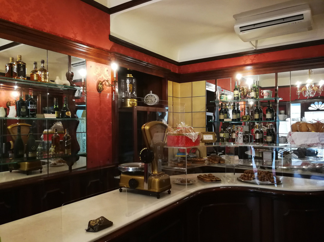 Pasticceria Ascalone-加拉蒂纳必去景点