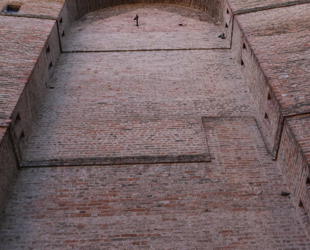 Torrione Farnese di Castell'Arquato景点图片