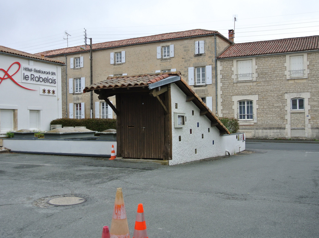 Logis Hôtel Restaurant Spa le Rabelais主图