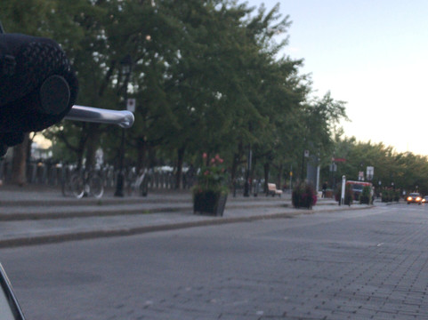 Montreal Scooter Rentals and Tours-蒙特利尔必去景点