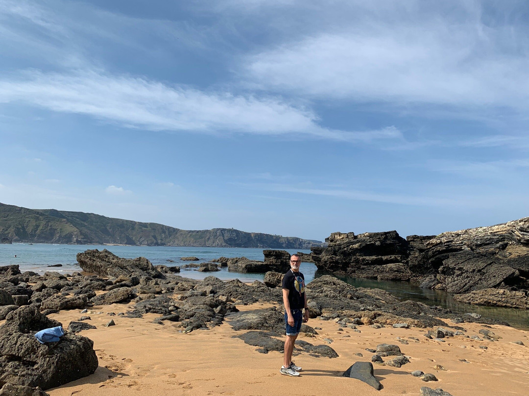 Playa de Verdicio景点图片