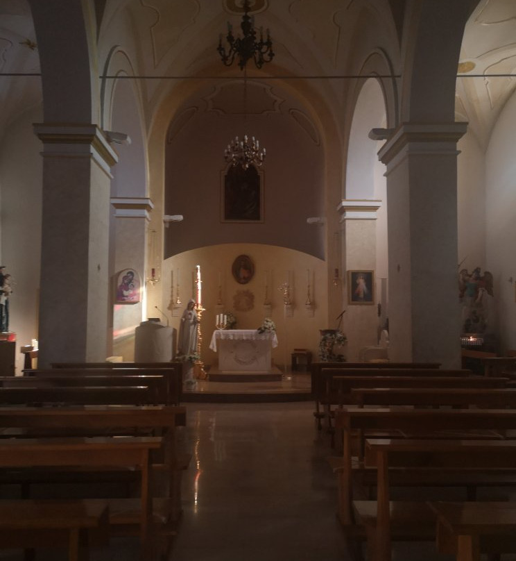Chiesa Parrocchiale di San Michele Arcangelo-Montesilvano Colle必去景点