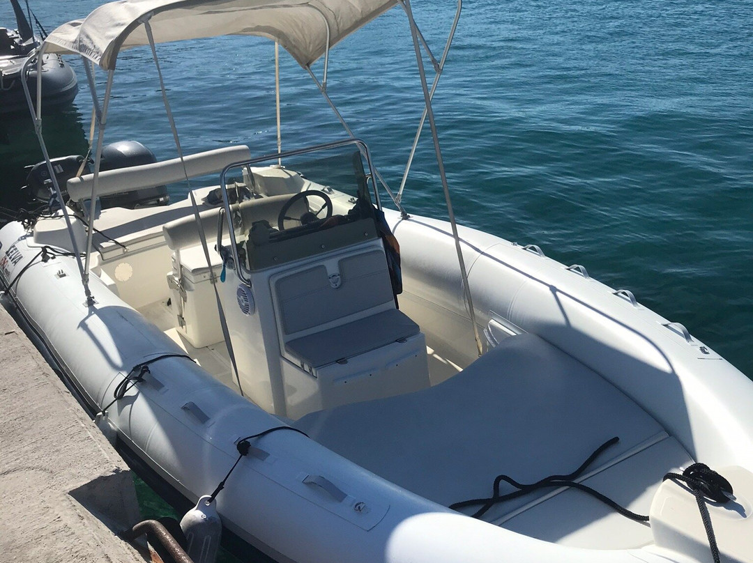 OpenSea RIB Charter-Anavyssos必去景点