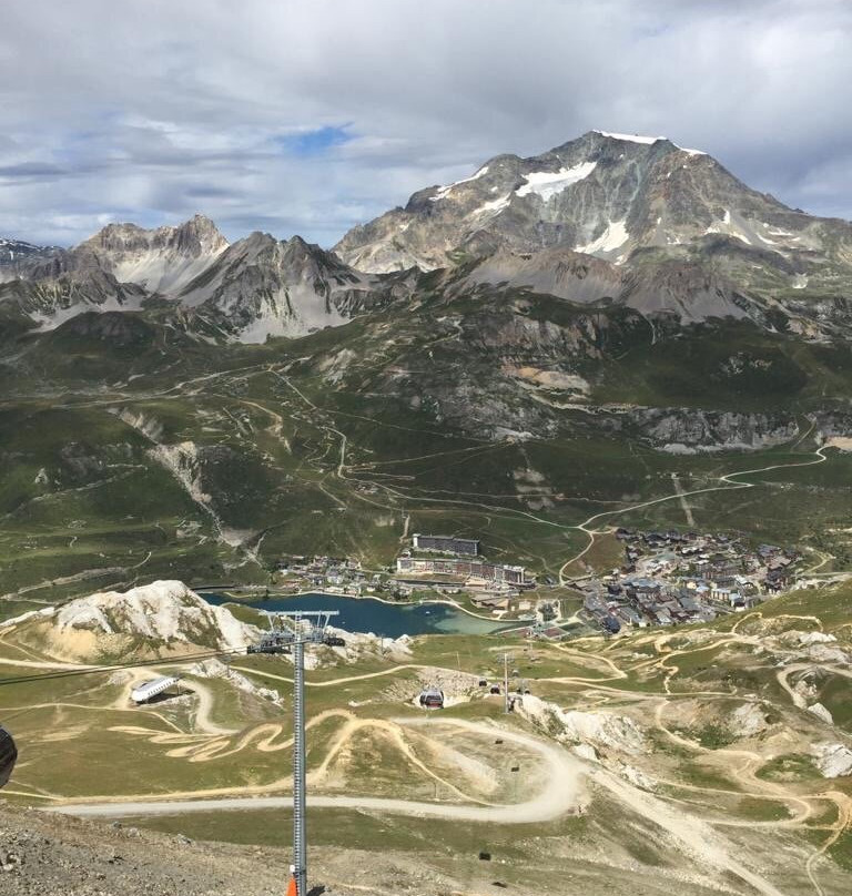 Lac De Tignes-提涅必去景点