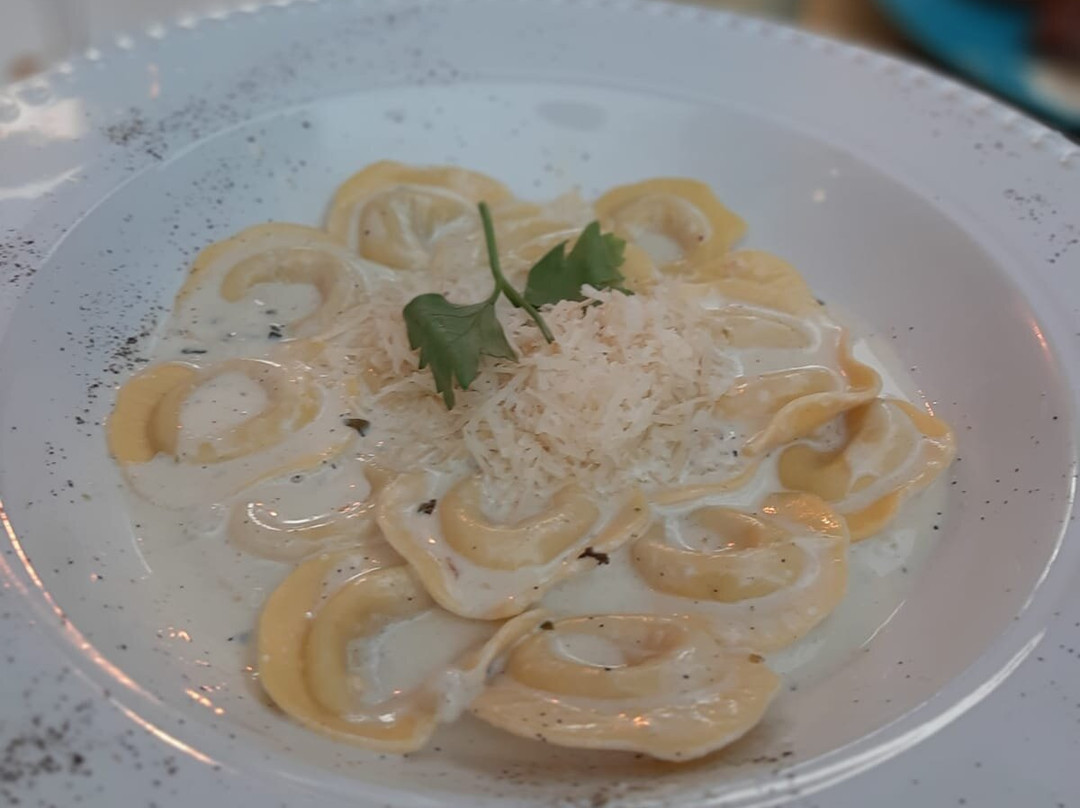 Pensiune Restaurant La Cassa主图