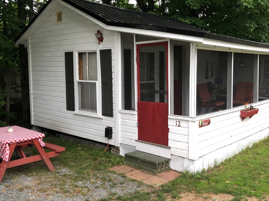 Carroll Motel & Cottages主图