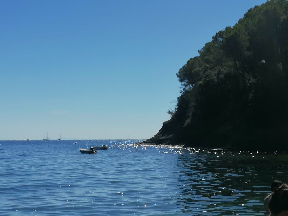 Spiaggia Capo Perla景点图片