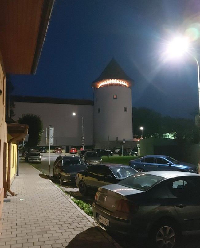 Na hradbach主图