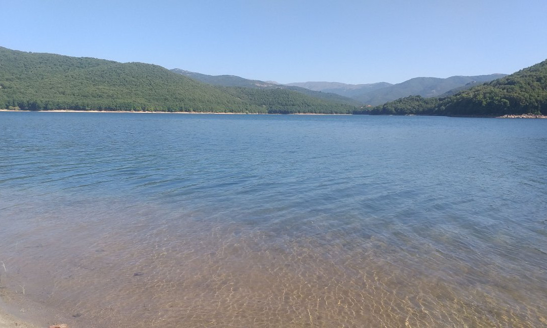 Lake Gusana景点图片