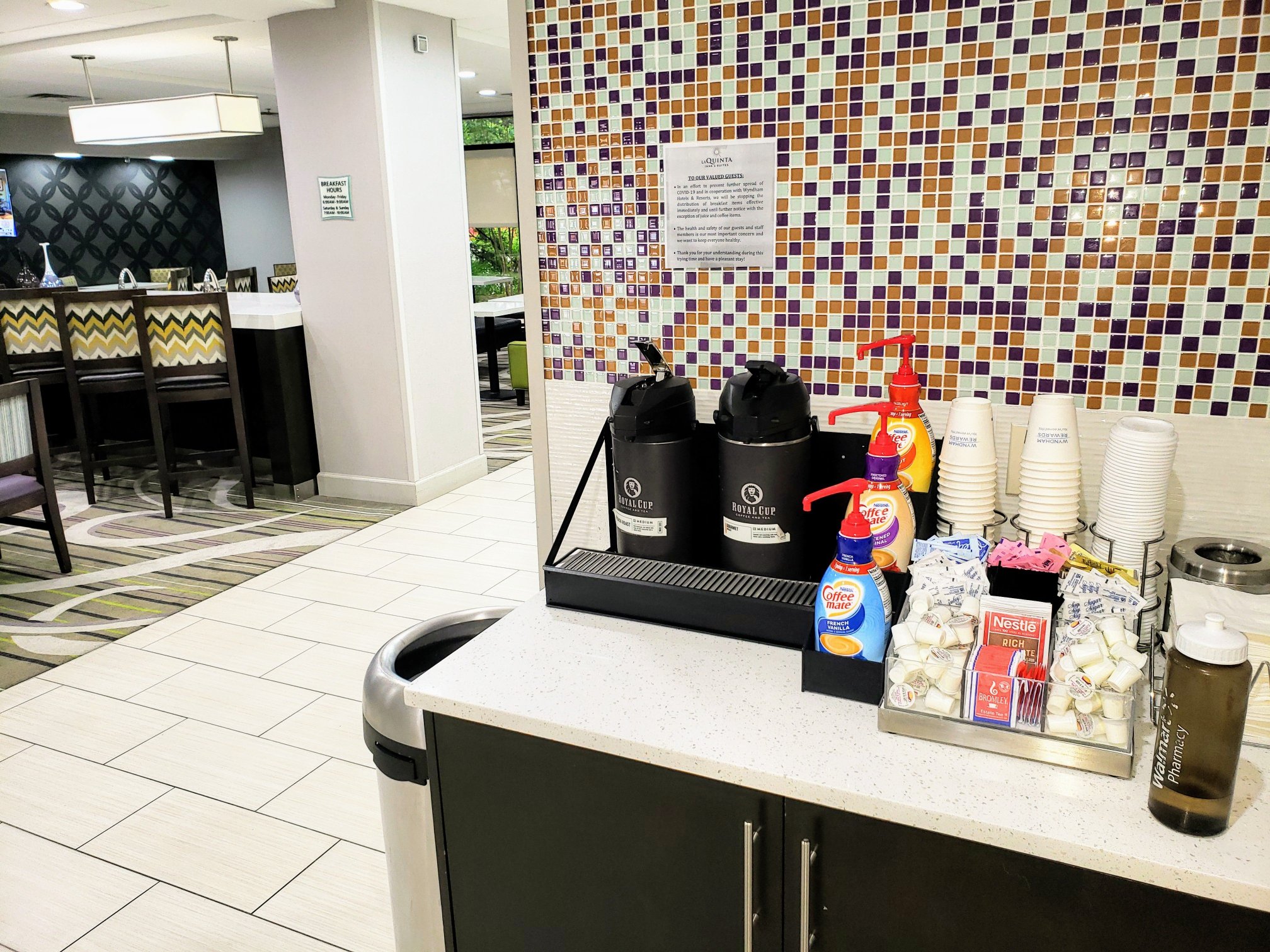 La Quinta Inn & Suites by Wyndham Kennesaw-餐饮