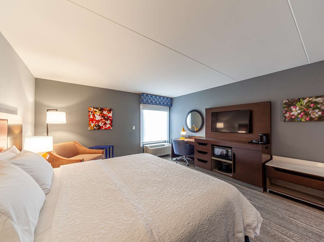 Hampton Inn Winchester North / Conference Center主图