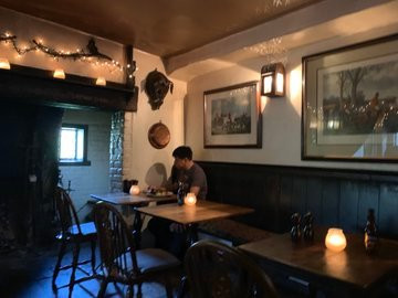 The Pelican Inn主图