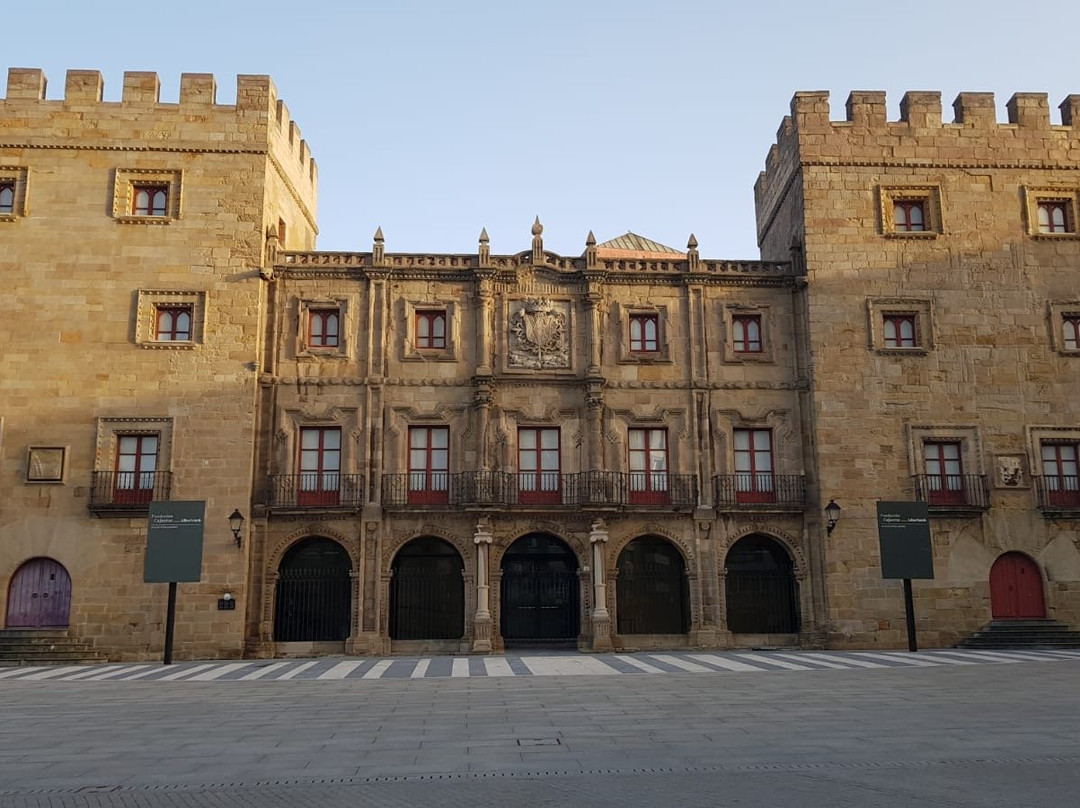 Apartamentos Ceán Bermúdez主图
