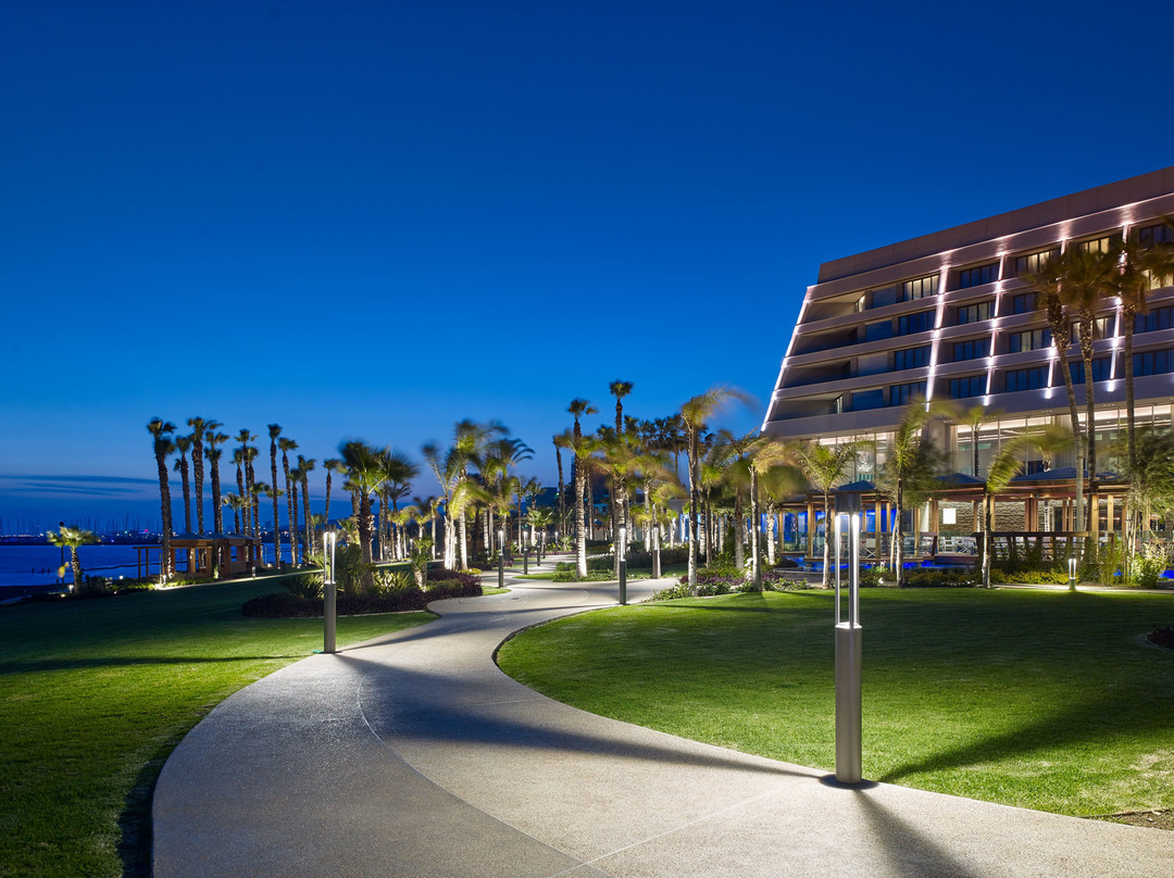 利马索尔柏宁豪华精选水疗度假酒店主图