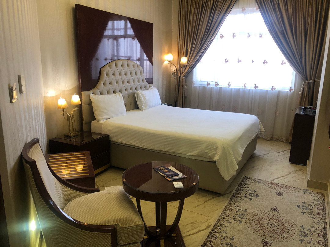 Hotel Qasr Aldur主图