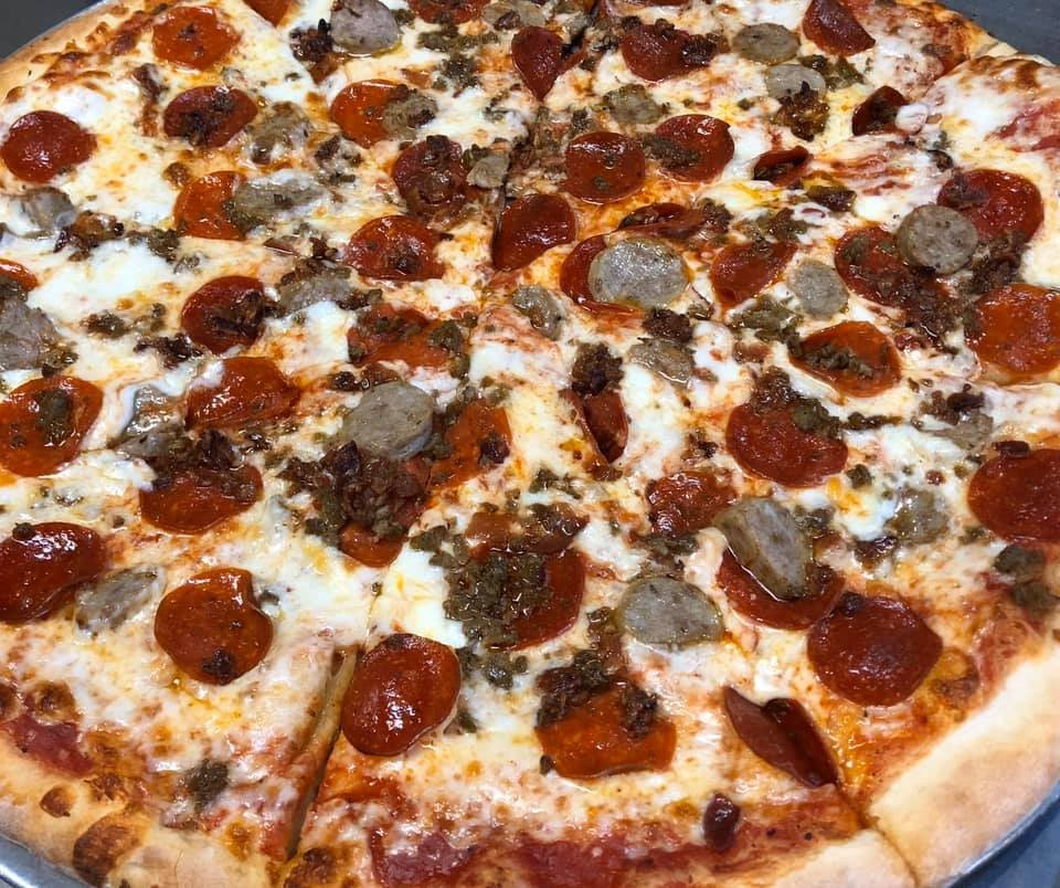 Downtown Pizza Sports Bar and Grill