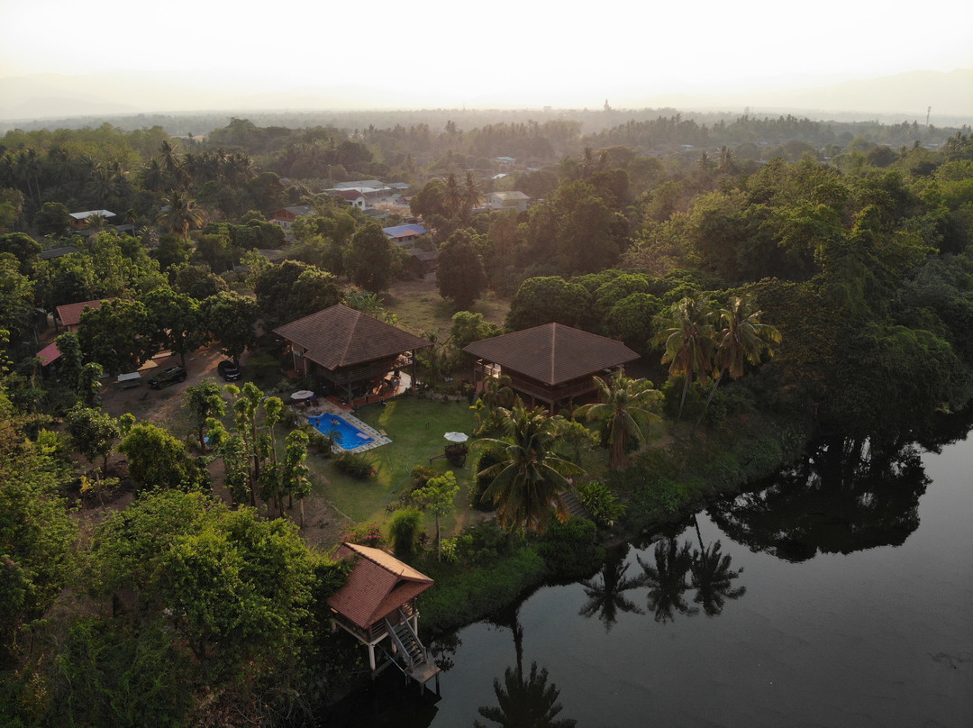 Bantak House